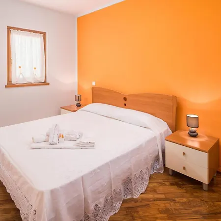 Apartmán Stunning In Vabriga With Wifi
