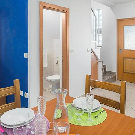 Stunning In Vabriga With Wifi * Tar-Vabriga
